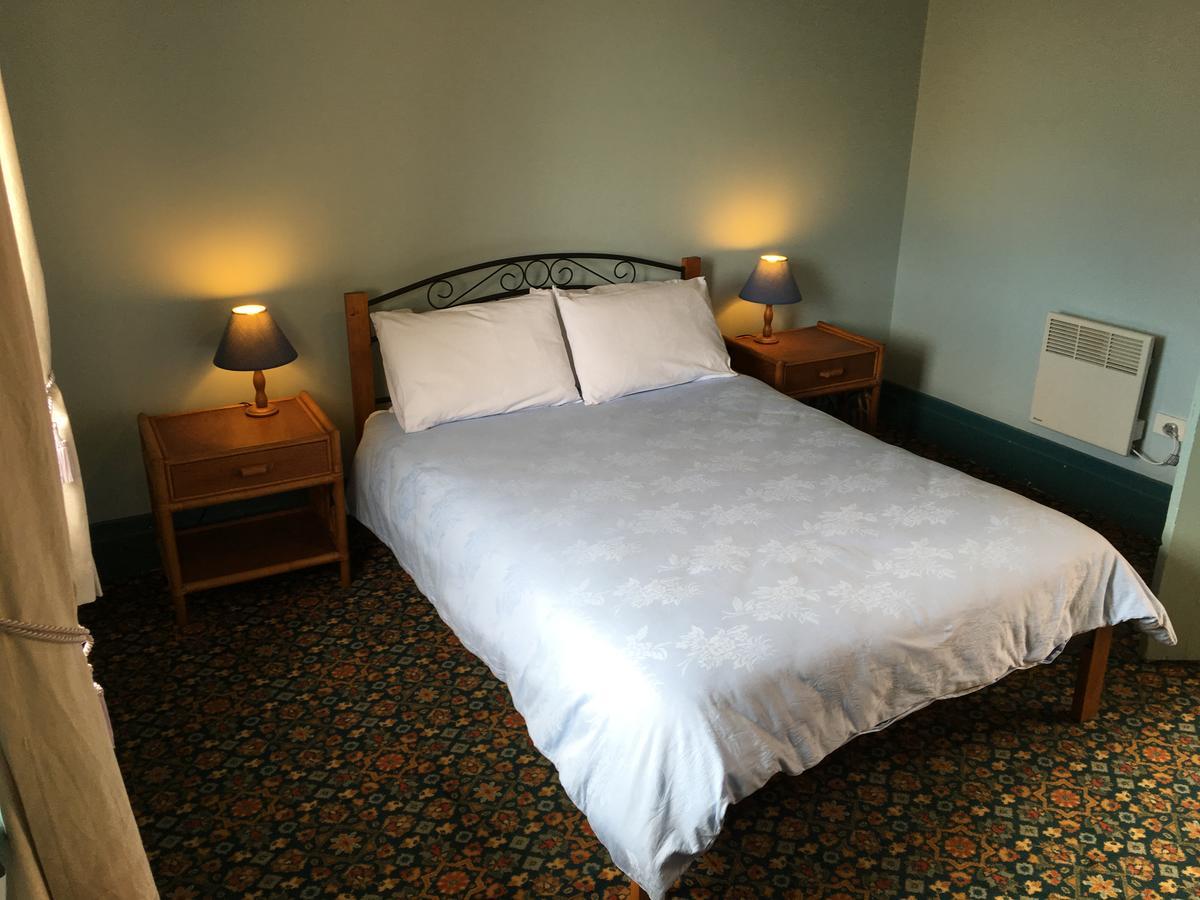 Settlers Arms Hotel Dungog Kültér fotó